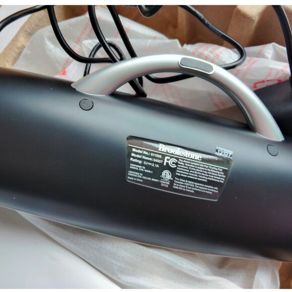 Brookstone iConvert Scanner V2 for Apple iPod Touch,iPhone Tablet Devices - Picture 2 of 9